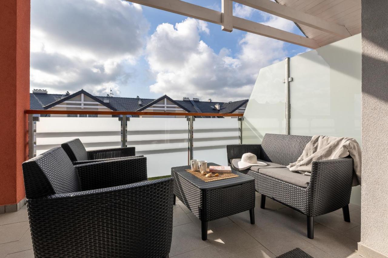 Apartamenty Polnocna By Noclegi Renters Darlowo Bagian luar foto