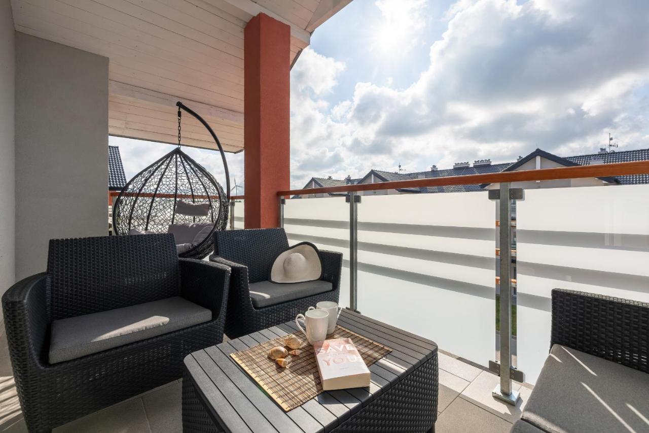 Apartamenty Polnocna By Noclegi Renters Darlowo Bagian luar foto