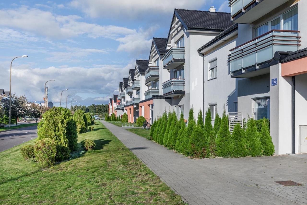 Apartamenty Polnocna By Noclegi Renters Darlowo Bagian luar foto