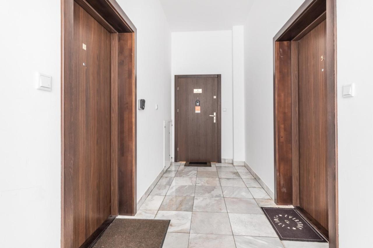 Apartamenty Polnocna By Noclegi Renters Darlowo Bagian luar foto