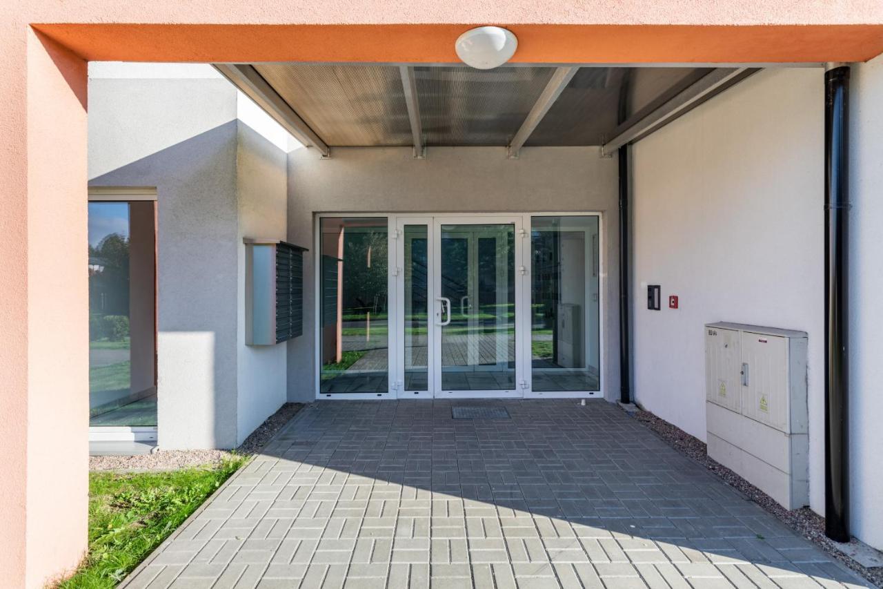 Apartamenty Polnocna By Noclegi Renters Darlowo Bagian luar foto