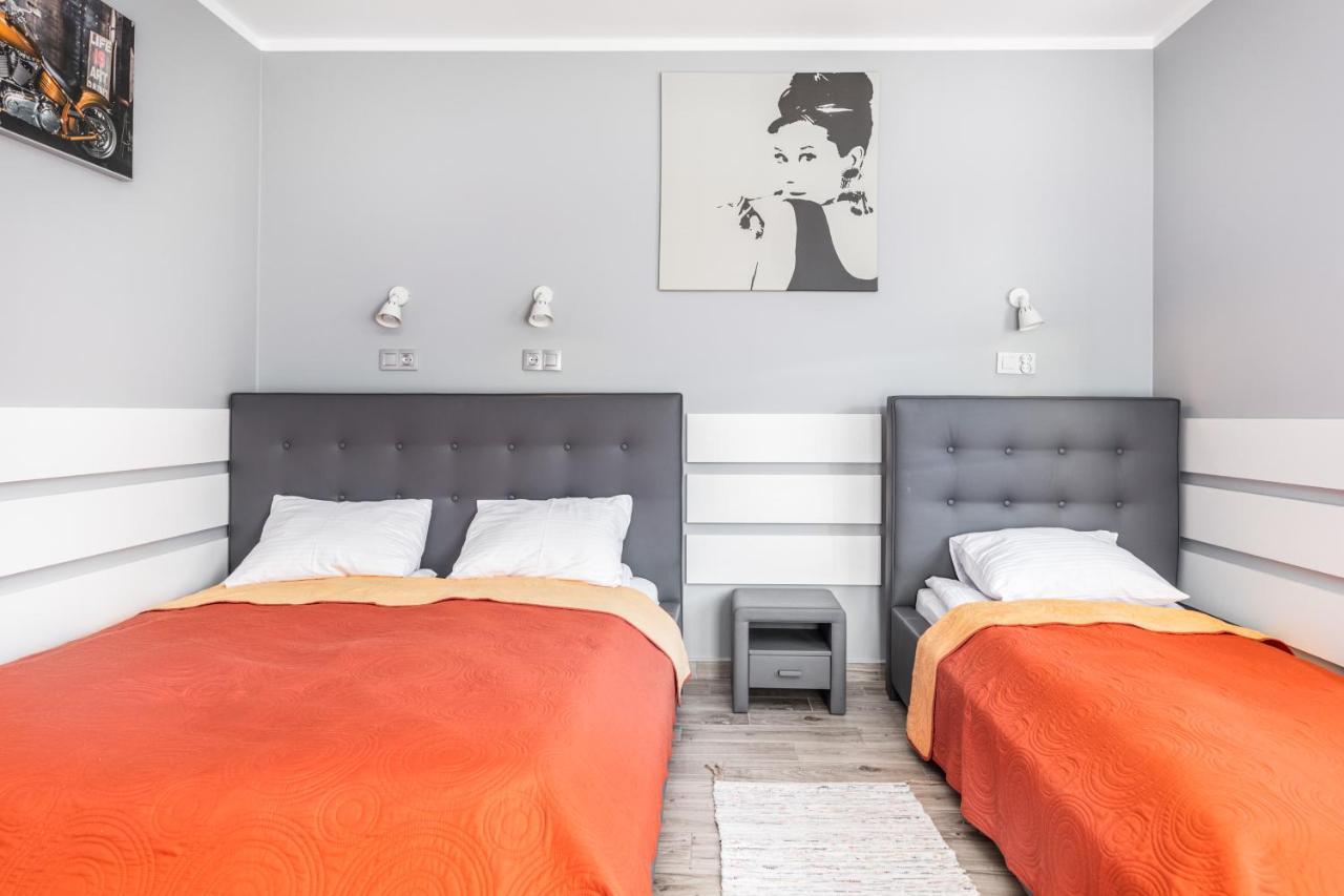 Apartamenty Polnocna By Noclegi Renters Darlowo Bagian luar foto
