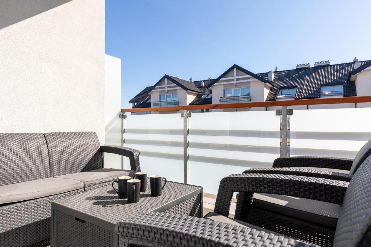 Apartamenty Polnocna By Noclegi Renters Darlowo Bagian luar foto