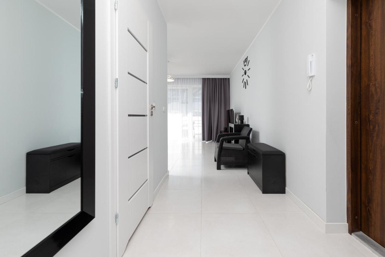 Apartamenty Polnocna By Noclegi Renters Darlowo Bagian luar foto